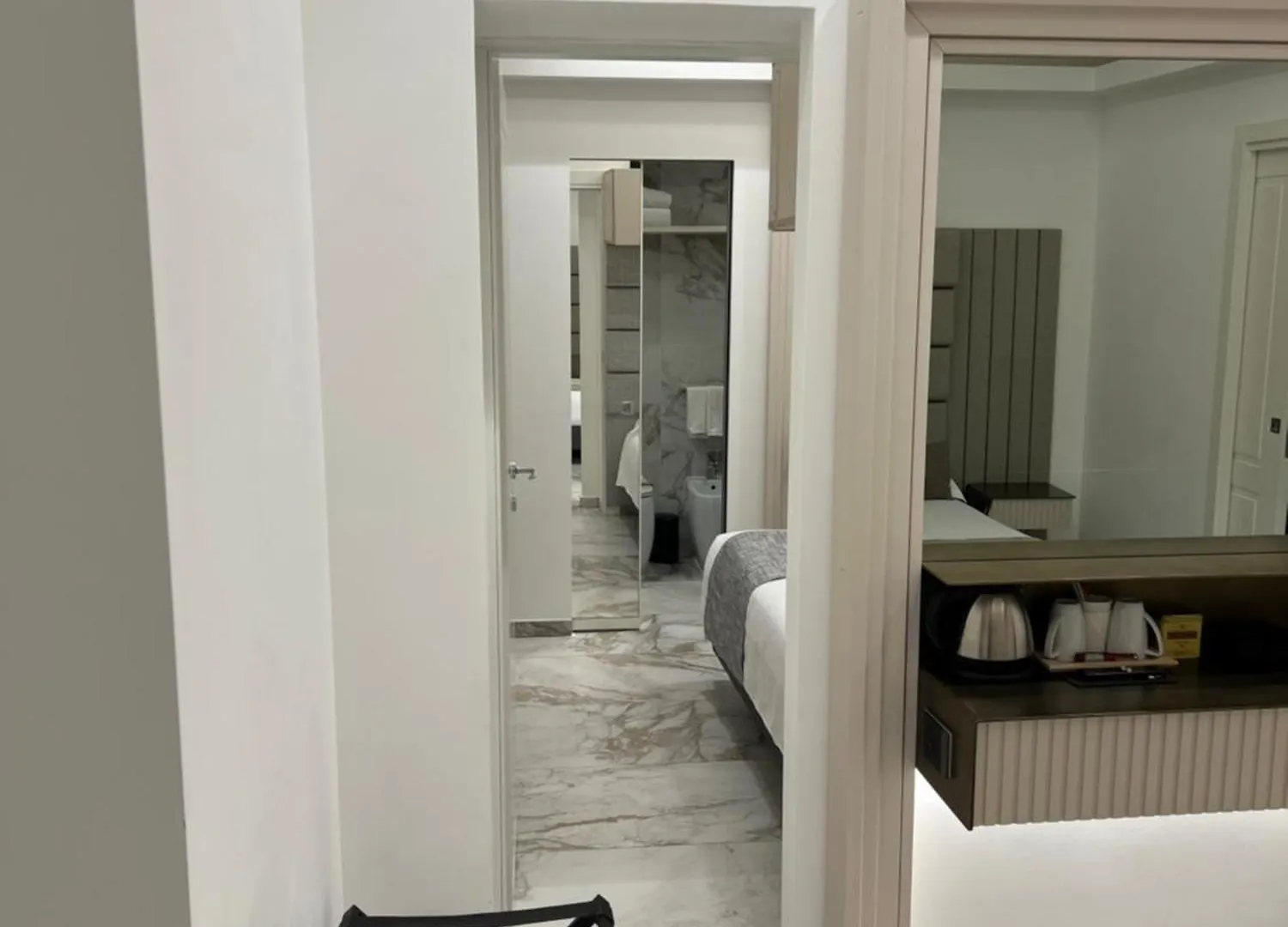 Maison Tritone Rome 4*,